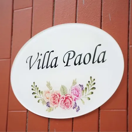 “villa Paola” *